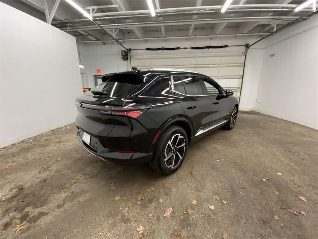 Thumbnail: 2025 Chevrolet Equinox - 6