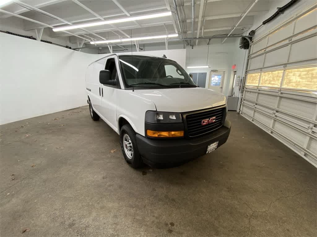 Thumbnail: 2023 GMC Savana - 8