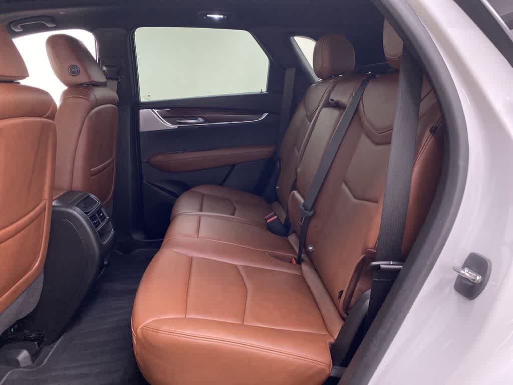 Thumbnail: 2022 Cadillac XT5 - 18