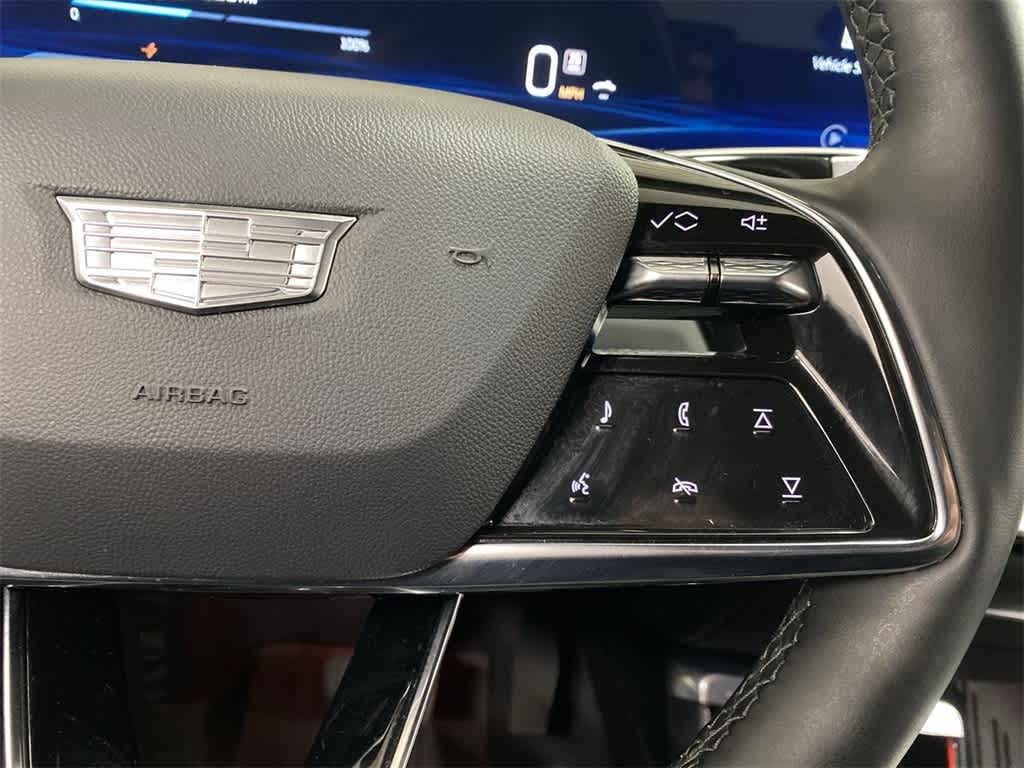 Thumbnail: 2025 Cadillac Lyriq - 22