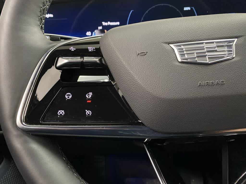 Thumbnail: 2024 Cadillac Lyriq - 21