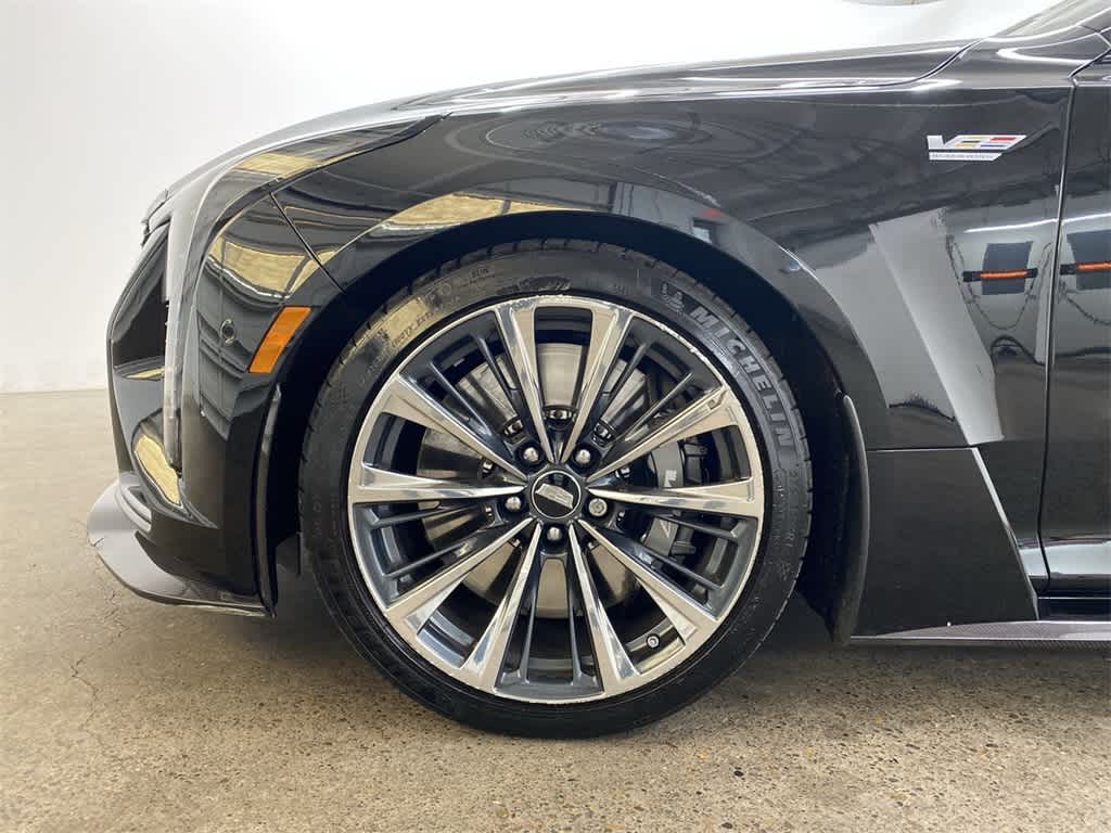 Thumbnail: 2025 Cadillac CT5 - 12