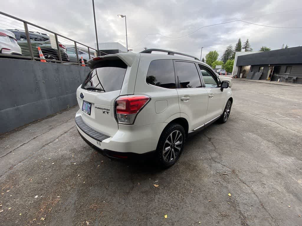 Thumbnail: 2017 Subaru Forester - 6