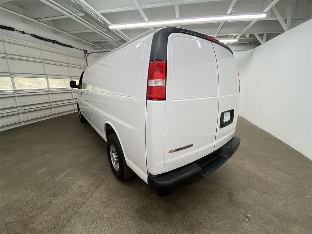 Thumbnail: 2023 Chevrolet Express - 4