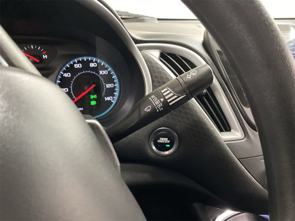 Thumbnail: 2023 Chevrolet Malibu - 22