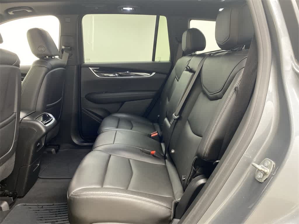 Thumbnail: 2020 Cadillac XT6 - 18