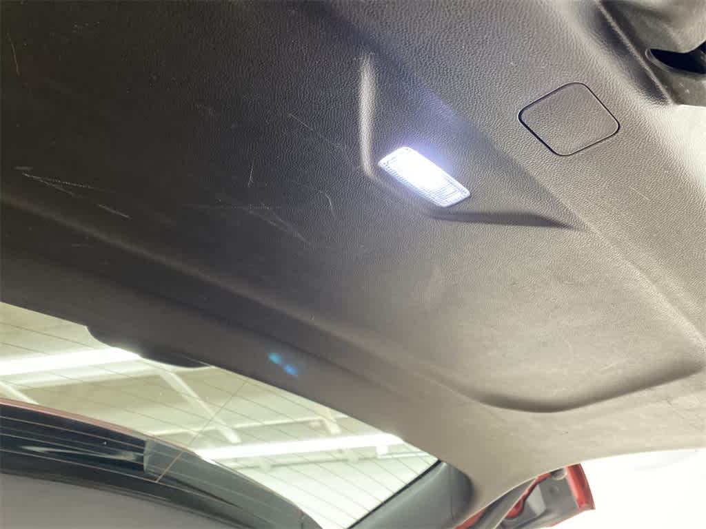 Thumbnail: 2018 Chevrolet Traverse - 32