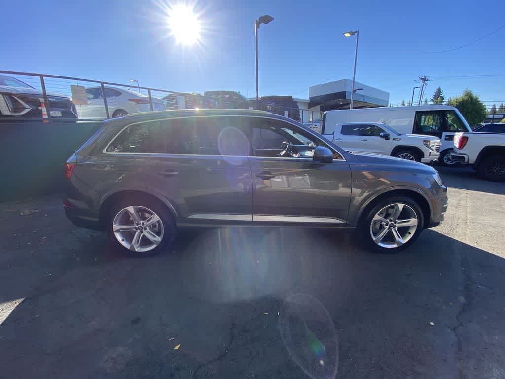 Thumbnail: 2019 Audi Q7 - 7