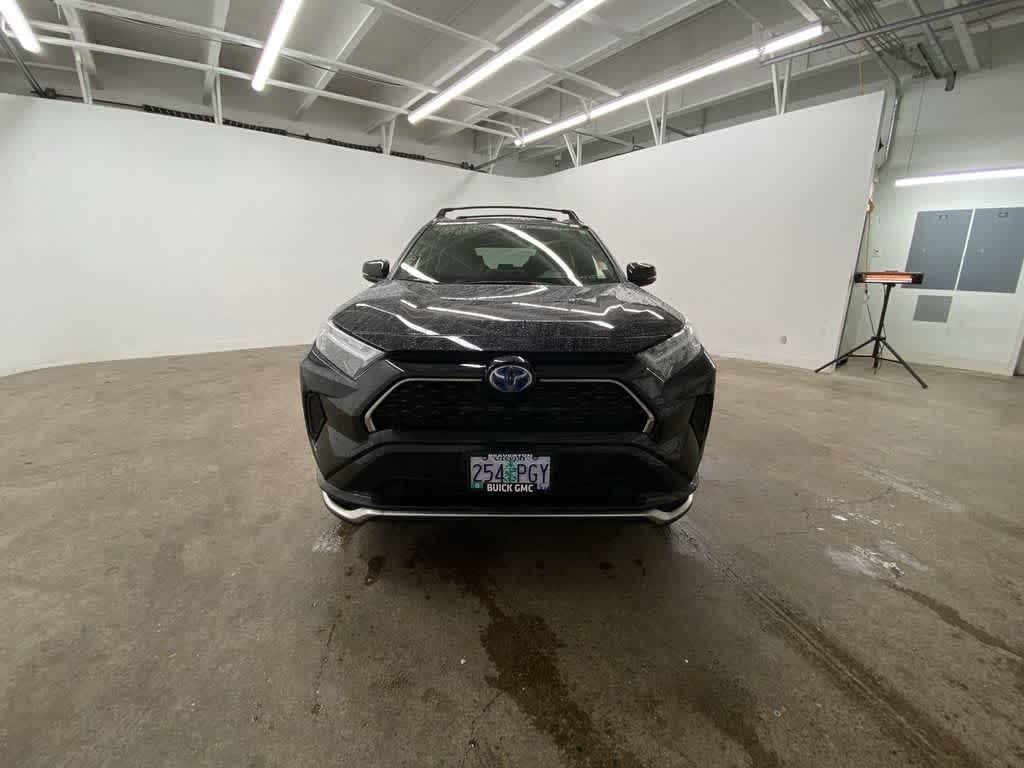 Thumbnail: 2023 Toyota RAV4 - 9