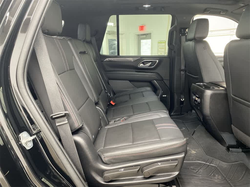 2022 Chevrolet Tahoe RST 17