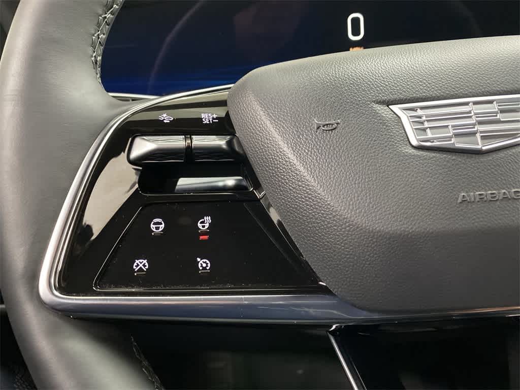 Thumbnail: 2024 Cadillac Lyriq - 22