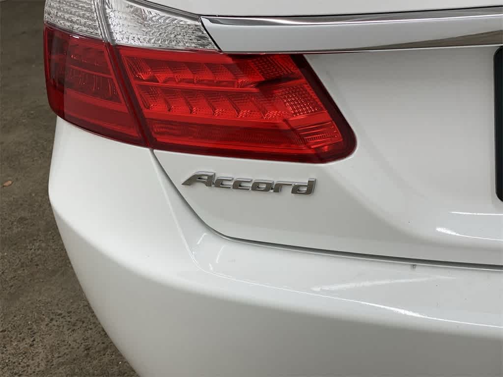 Thumbnail: 2015 Honda Accord - 10