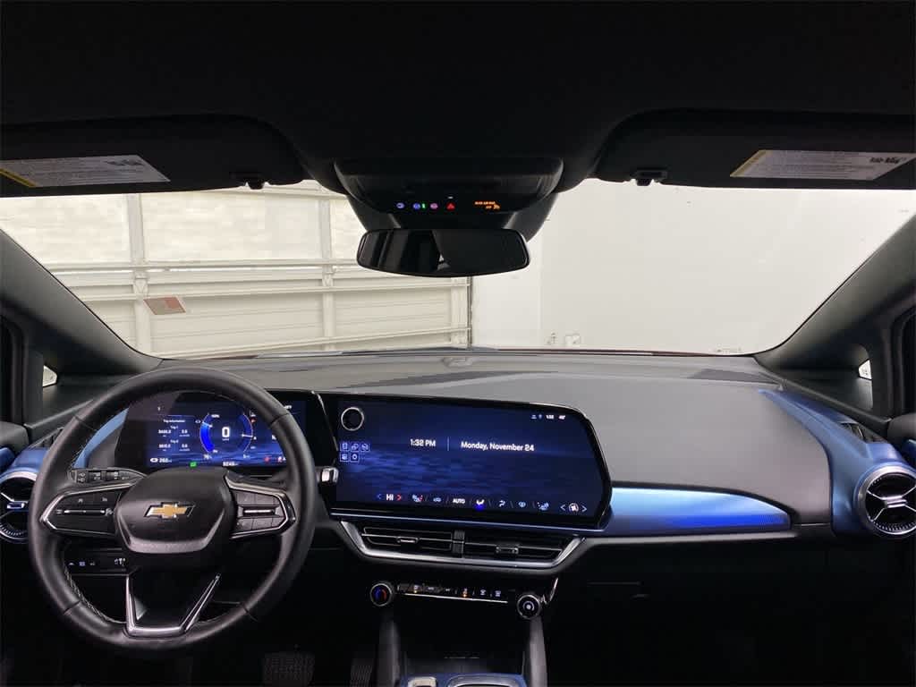 Thumbnail: 2025 Chevrolet Equinox - 12