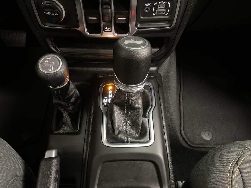 Thumbnail: 2025 Jeep Wrangler - 26