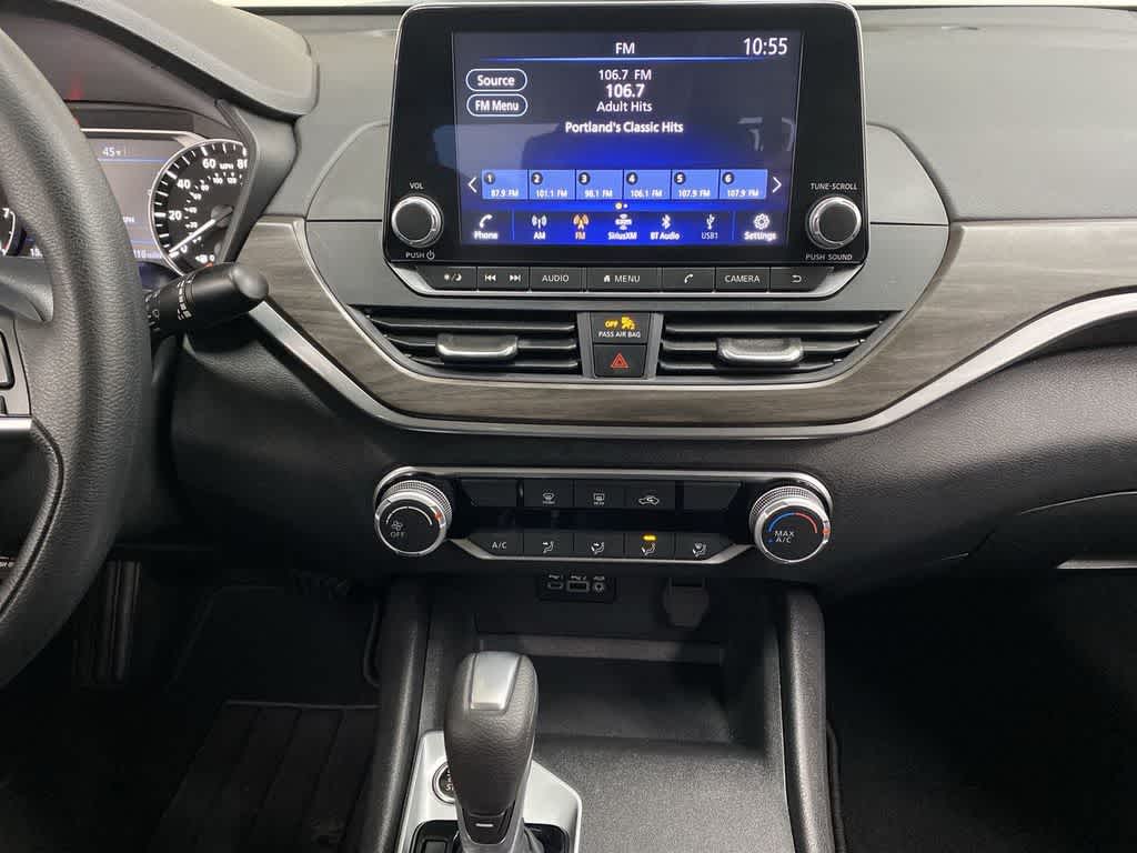 Thumbnail: 2025 Nissan Altima - 25