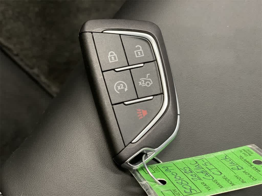 Thumbnail: 2025 Cadillac CT5 - 31