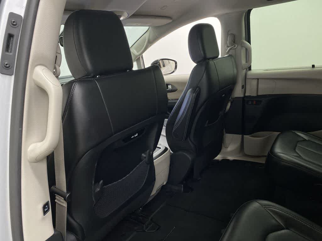 Thumbnail: 2024 Chrysler Pacifica - 15