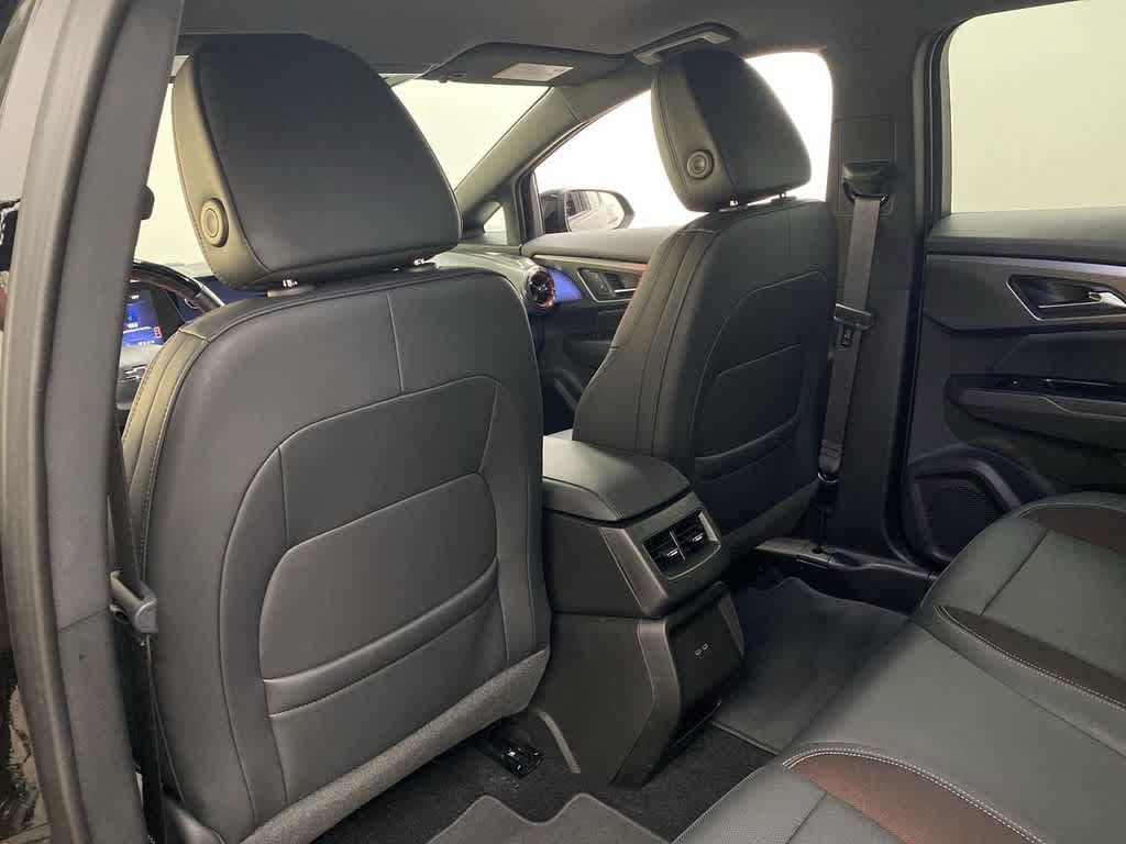 Thumbnail: 2024 Chevrolet Equinox - 17