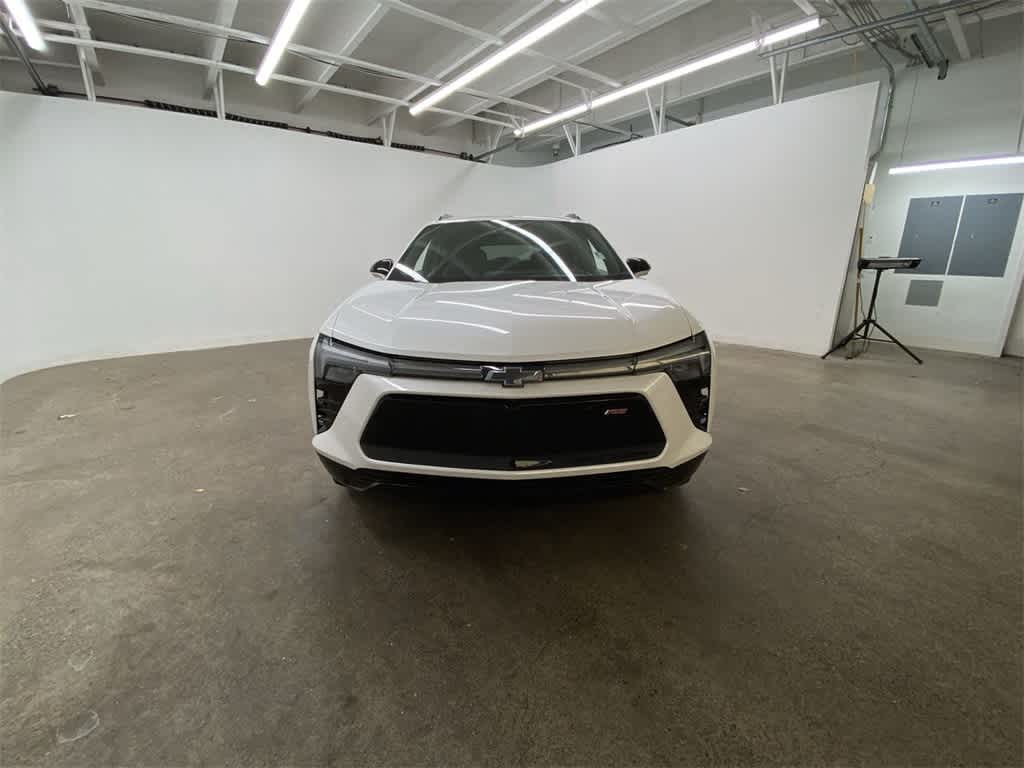 Thumbnail: 2024 Chevrolet Blazer EV - 9