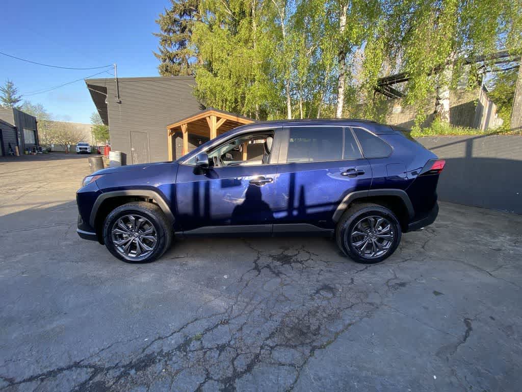 Thumbnail: 2023 Toyota RAV4 - 3