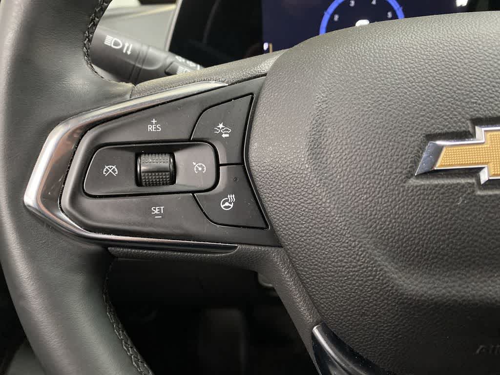 Thumbnail: 2025 Chevrolet Trax - 22