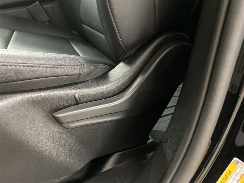 Thumbnail: 2024 Chevrolet Silverado EV - 14