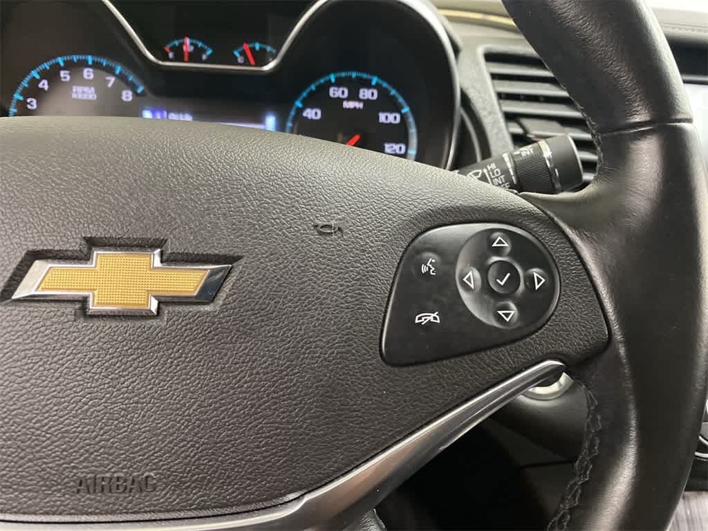 Thumbnail: 2017 Chevrolet Impala - 22