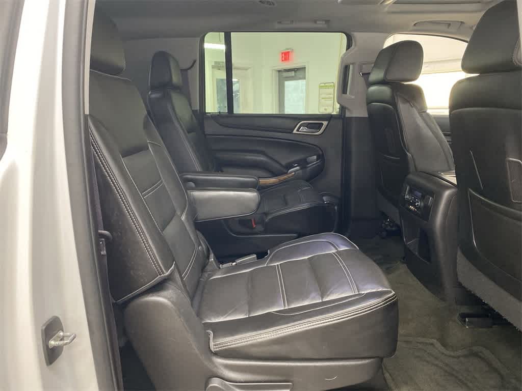 Thumbnail: 2016 GMC Yukon XL - 17