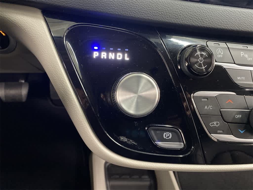 Thumbnail: 2024 Chrysler Pacifica - 26