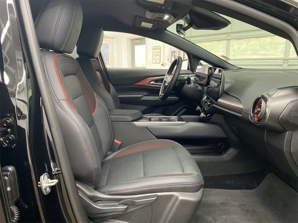 Thumbnail: 2024 Chevrolet Equinox - 20