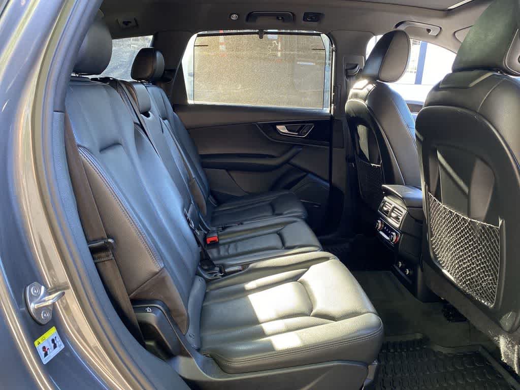 Thumbnail: 2019 Audi Q7 - 18