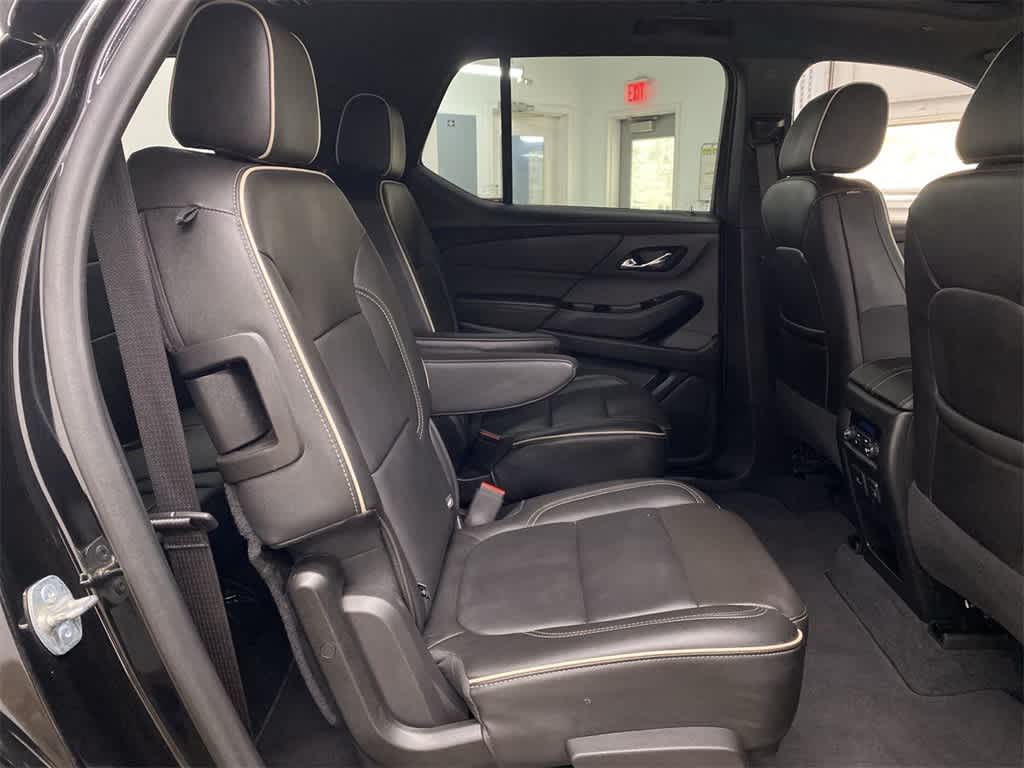 Thumbnail: 2024 Chevrolet Traverse - 17