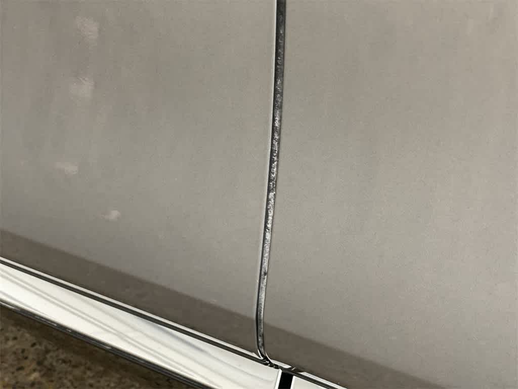 Thumbnail: 2025 Cadillac Lyriq - 30