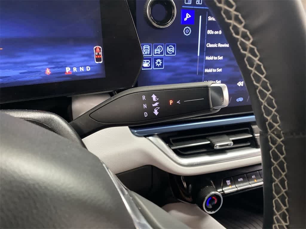 Thumbnail: 2024 Chevrolet Equinox - 26