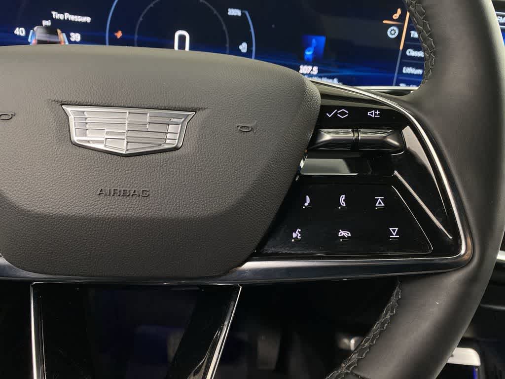 Thumbnail: 2024 Cadillac Lyriq - 22