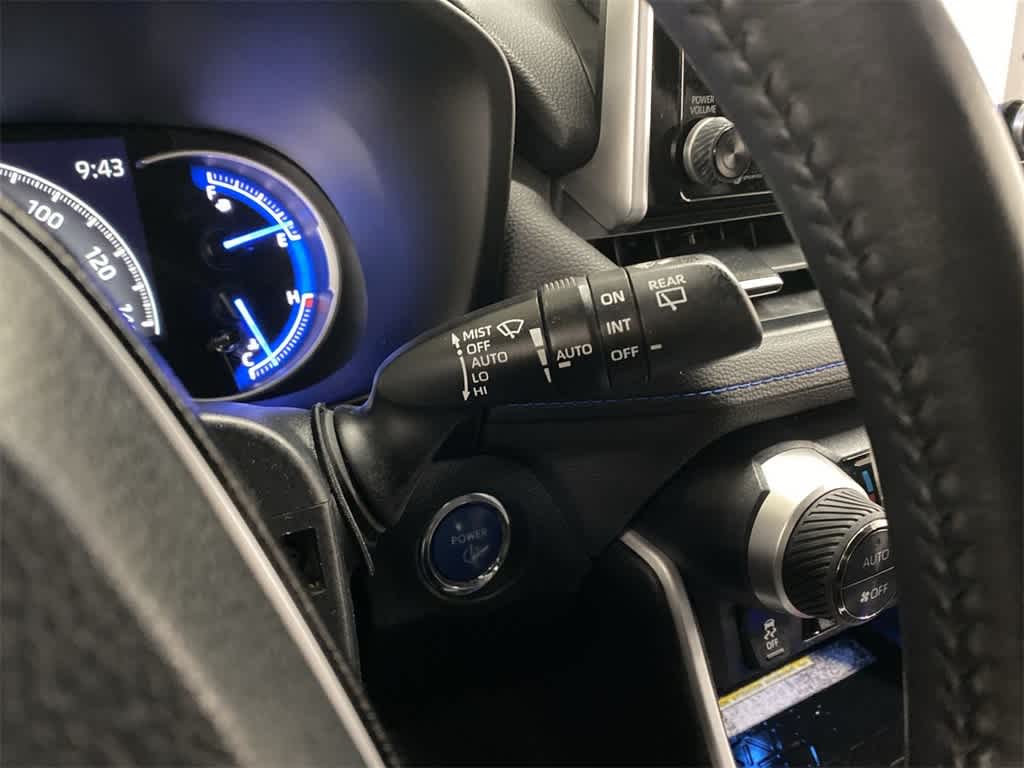 Thumbnail: 2020 Toyota RAV4 - 23