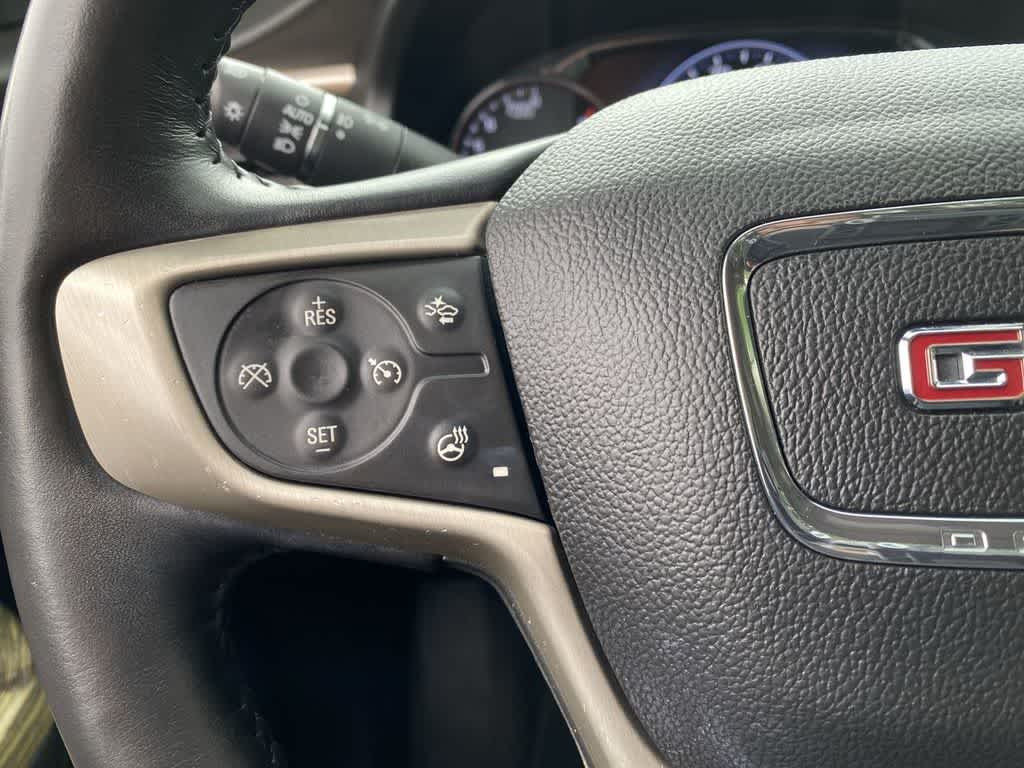 Thumbnail: 2018 GMC Acadia - 20