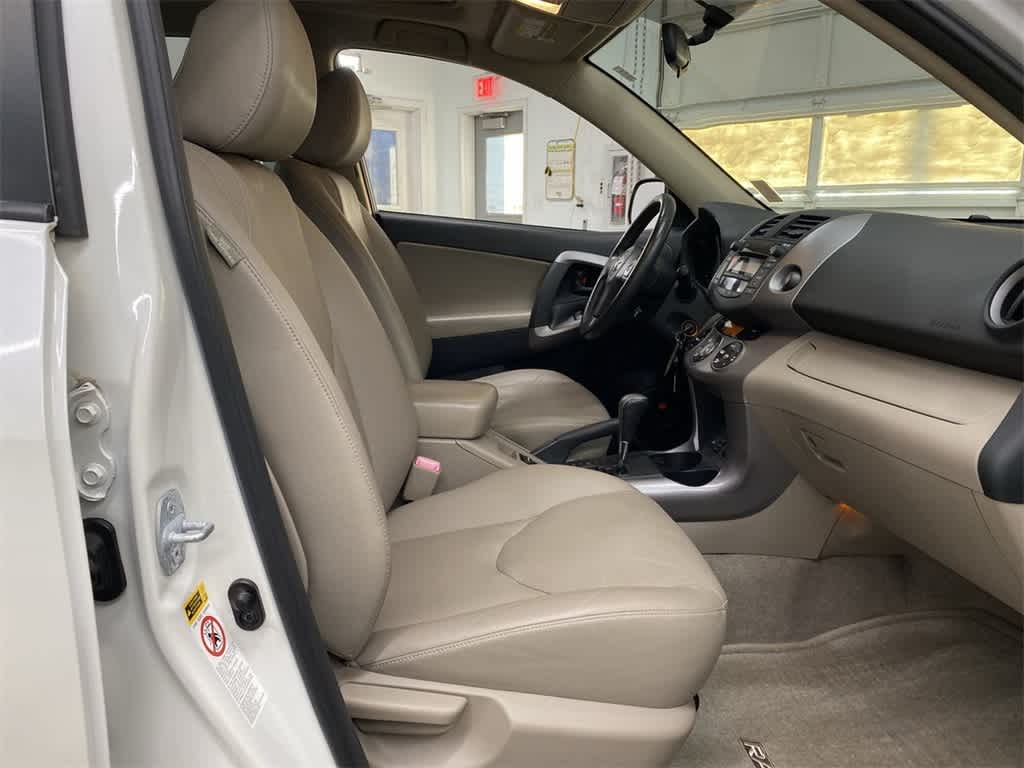 Thumbnail: 2007 Toyota RAV4 - 20