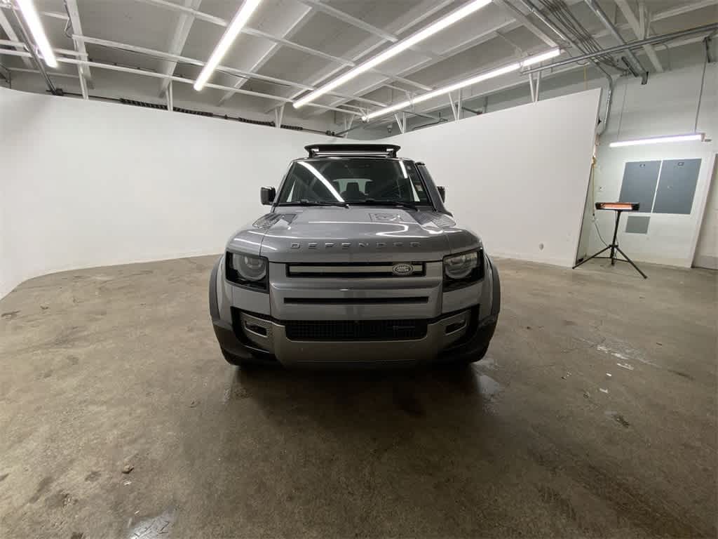 Thumbnail: 2023 Land Rover Defender - 9