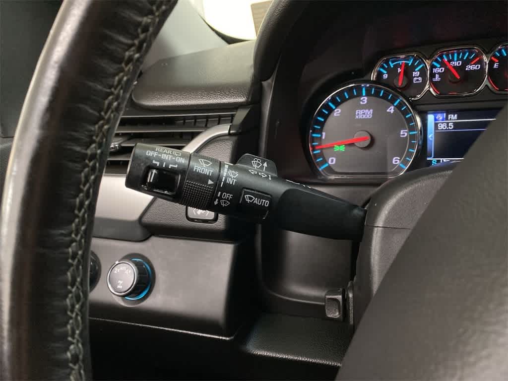 Thumbnail: 2018 Chevrolet Tahoe - 22