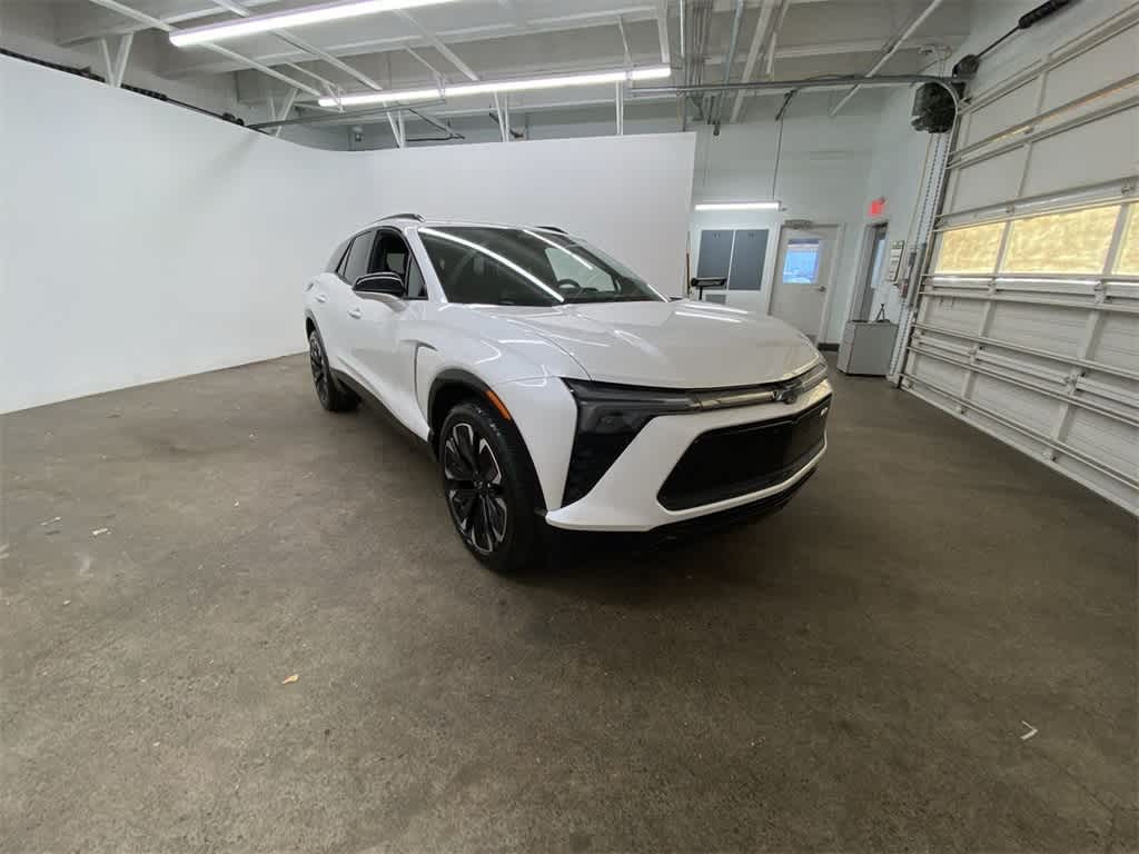 Thumbnail: 2024 Chevrolet Blazer EV - 8