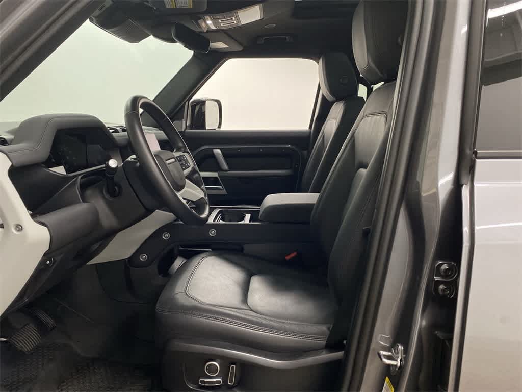 Thumbnail: 2023 Land Rover Defender - 14