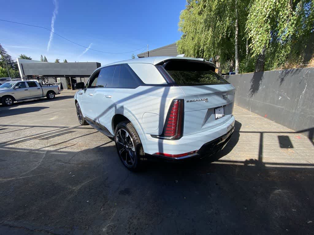 Thumbnail: 2025 Cadillac Escalade IQ - 4