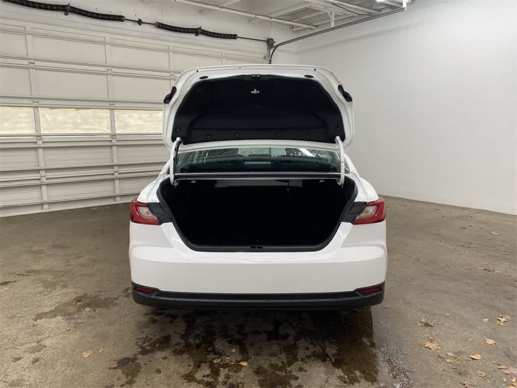 Thumbnail: 2025 Toyota Camry - 30