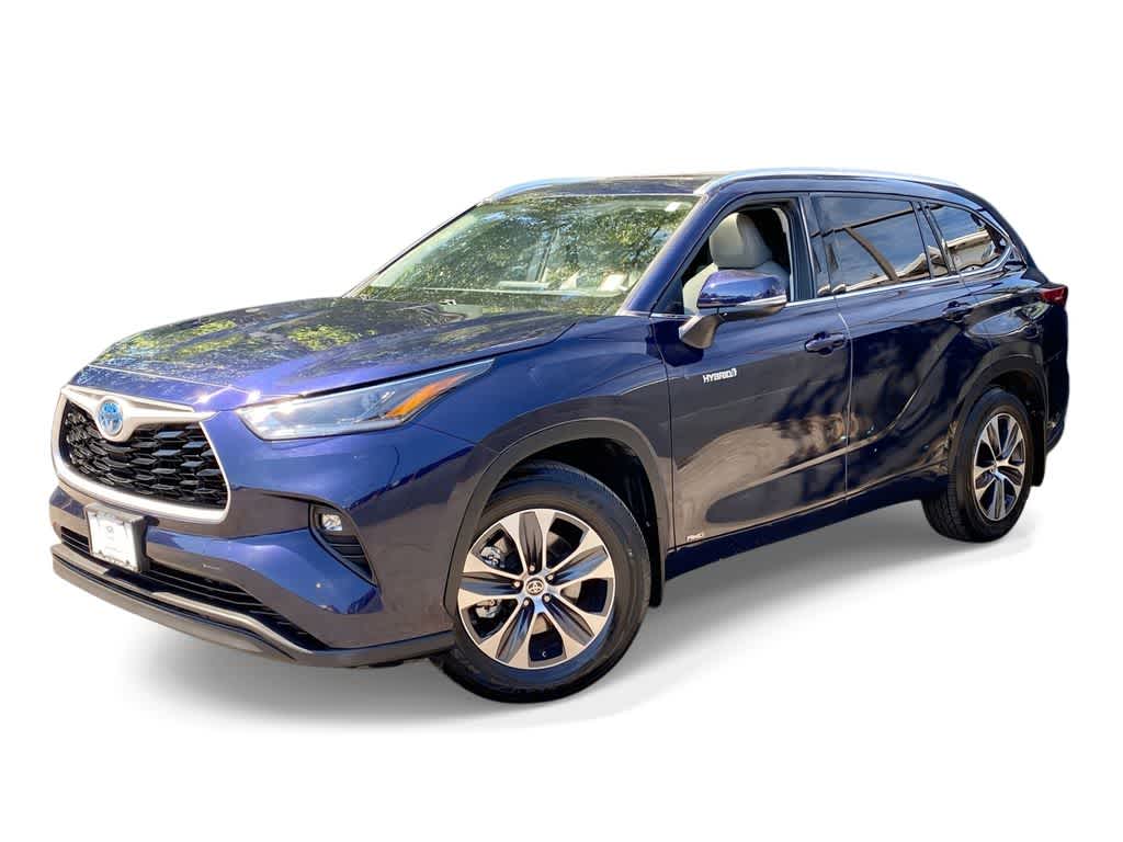 Thumbnail: 2021 Toyota Highlander - 1