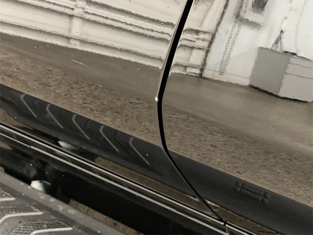 Thumbnail: 2024 Chevrolet Silverado EV - 33