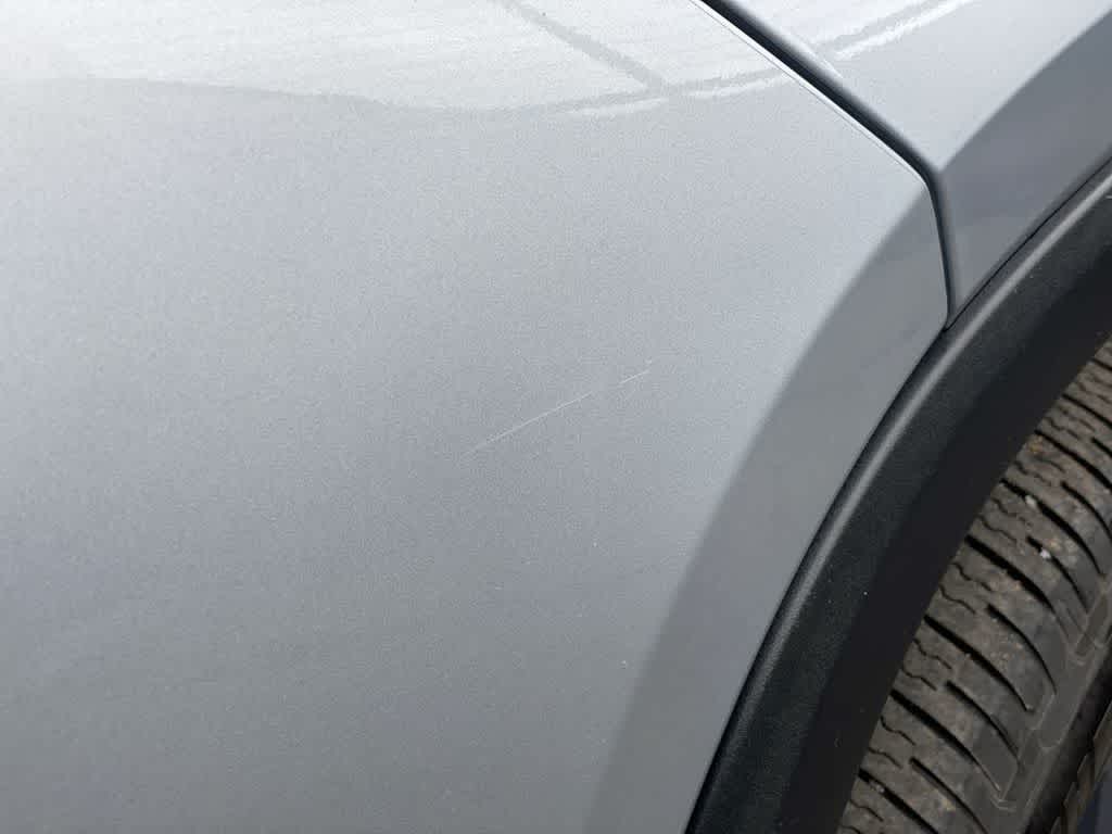 Thumbnail: 2023 Rivian R1T - 32