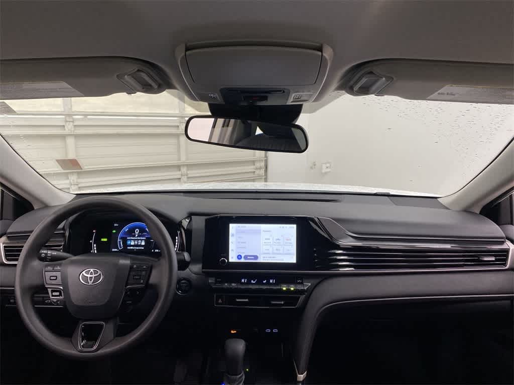 Thumbnail: 2025 Toyota Camry - 14