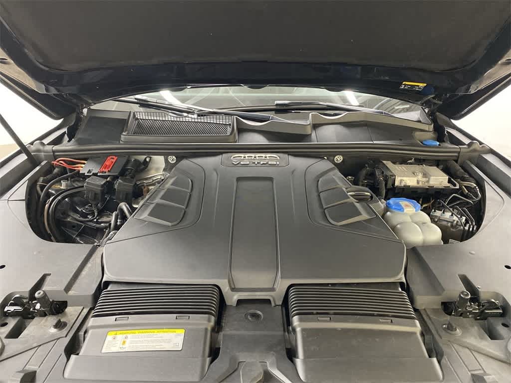 Thumbnail: 2017 Audi Q7 - 11