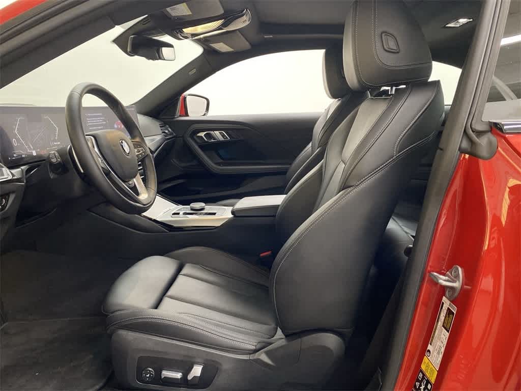 Thumbnail: 2023 BMW 2 Series - 13